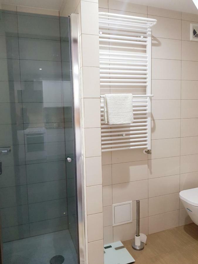 Apartament Przy Wiezy Свиноуйсьце Экстерьер фото